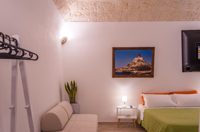 Melo Accommodations Bari Exterior photo
